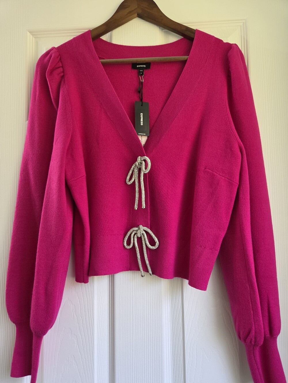 NWT Express Hot Pink V-Neck Embellished Rhinestone Bow Cardigan Sweater Medium
